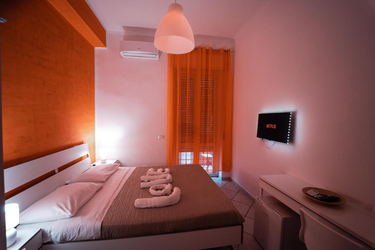 Hotel O Vic' Stritt' Neapol Zewnętrze zdjęcie
