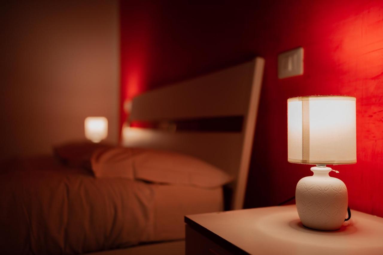 Hotel O Vic' Stritt' Neapol Zewnętrze zdjęcie