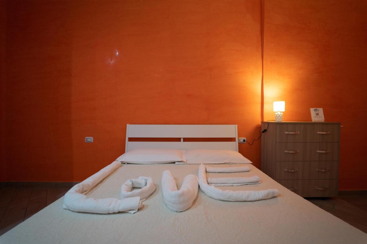 Hotel O Vic' Stritt' Neapol Zewnętrze zdjęcie