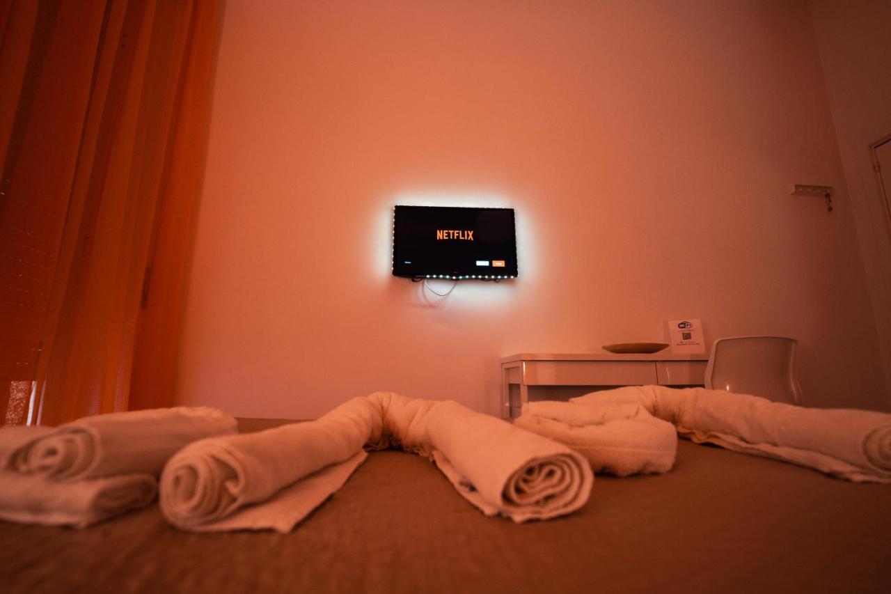 Hotel O Vic' Stritt' Neapol Zewnętrze zdjęcie