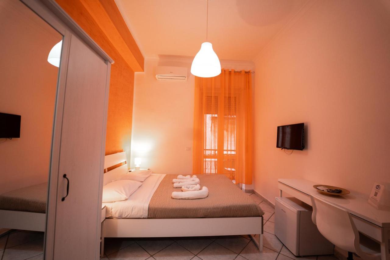 Hotel O Vic' Stritt' Neapol Zewnętrze zdjęcie
