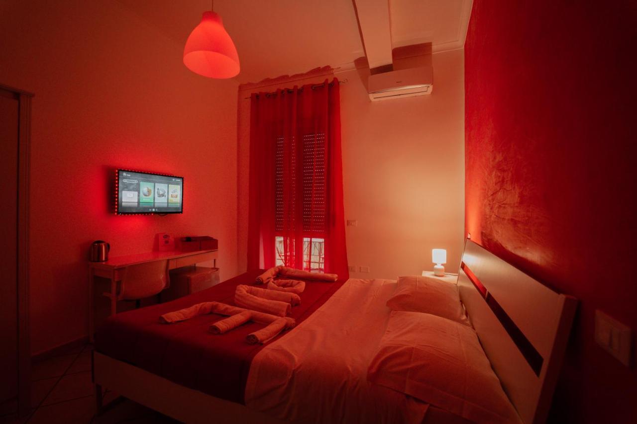 Hotel O Vic' Stritt' Neapol Zewnętrze zdjęcie